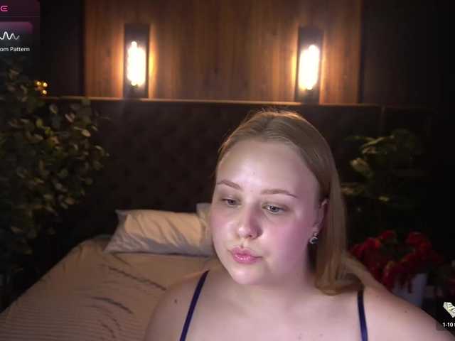 CrystallPaws live cam on BongaCams