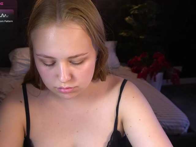 CrystallPaws live cam on BongaCams