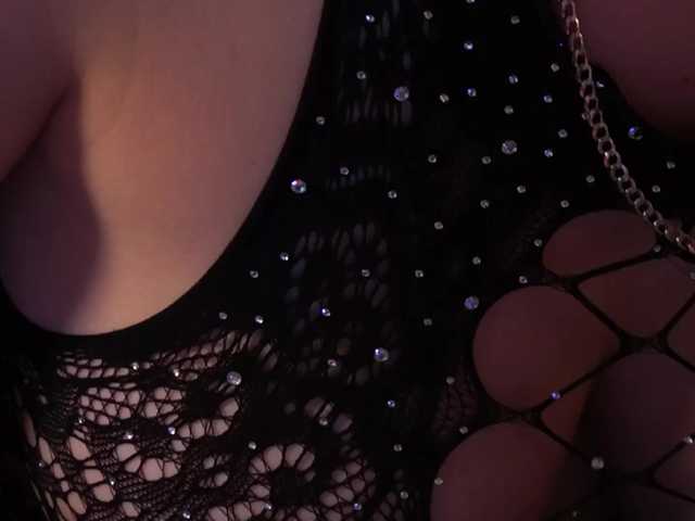 CrystallPaws live cam on BongaCams