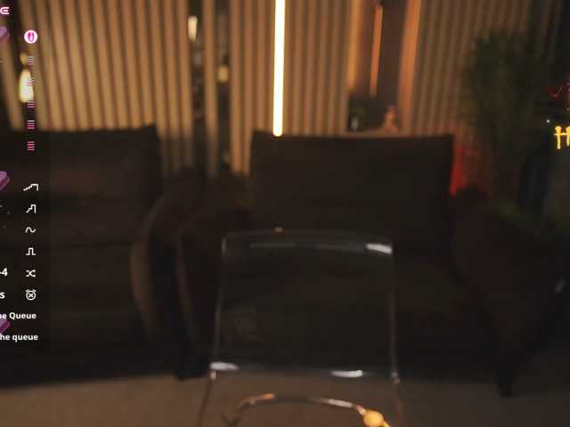 CrystallPaws live cam on BongaCams