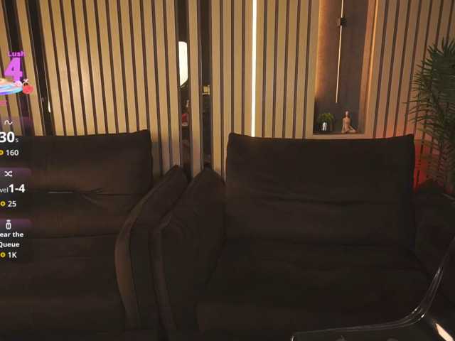 CrystallPaws live cam on BongaCams