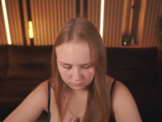 CrystallPaws live cam on BongaCams
