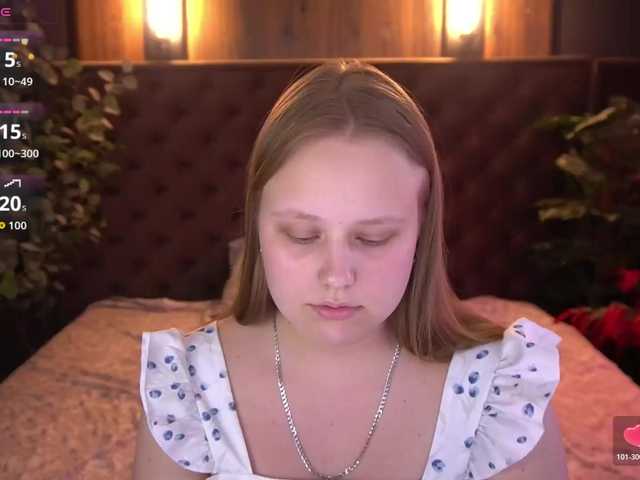 CrystallPaws live cam on BongaCams