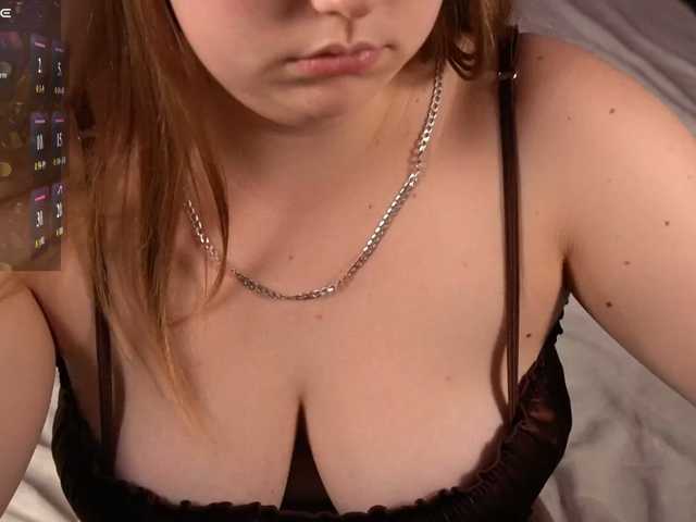 CrystallPaws live cam on BongaCams