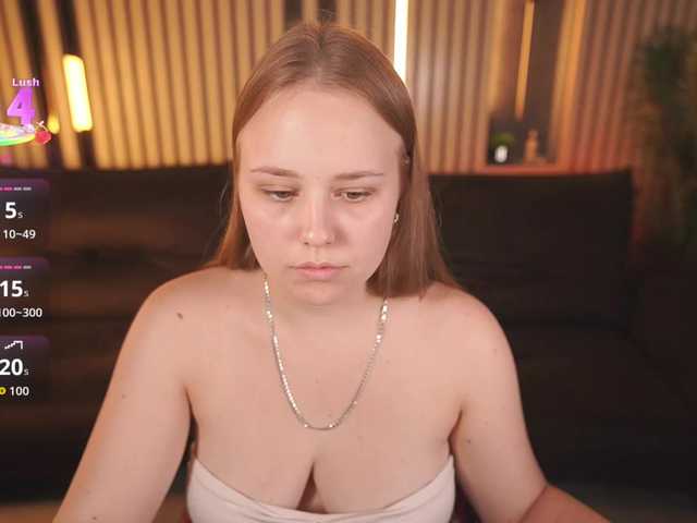 CrystallPaws live cam on BongaCams
