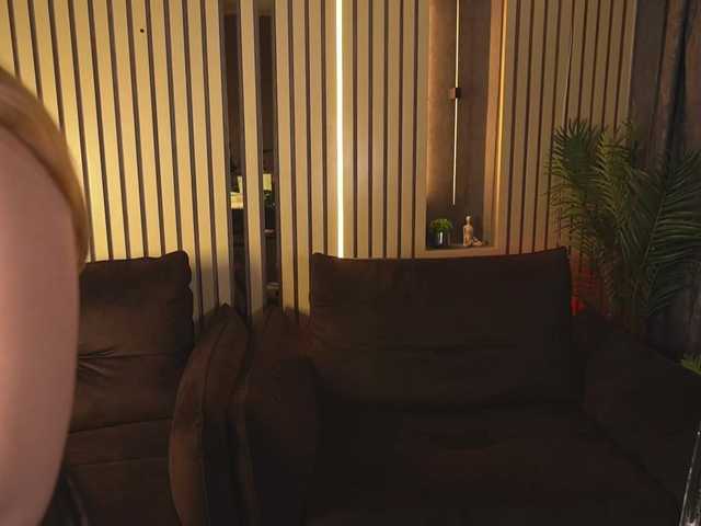CrystallPaws live cam on BongaCams