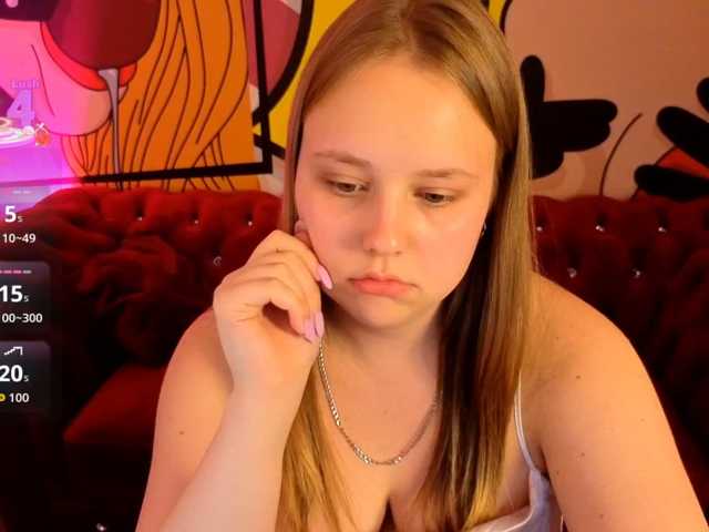 CrystallPaws live cam on BongaCams