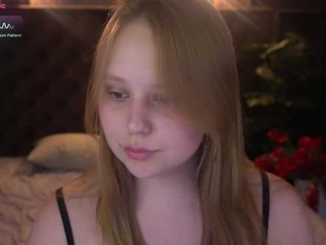 CrystallPaws live cam on BongaCams