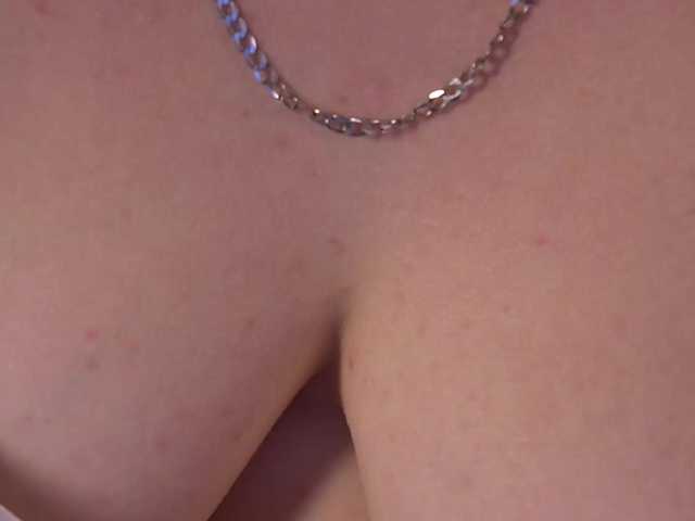 CrystallPaws live cam on BongaCams