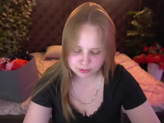 CrystallPaws live cam on BongaCams