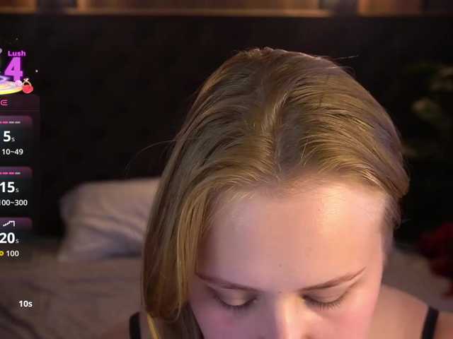CrystallPaws live cam on BongaCams