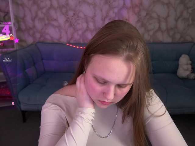 CrystallPaws's BongaCams show and profile