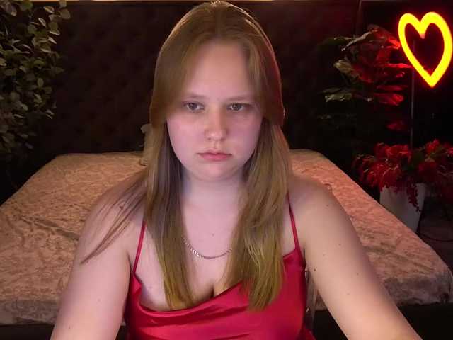 CrystallPaws live cam on BongaCams