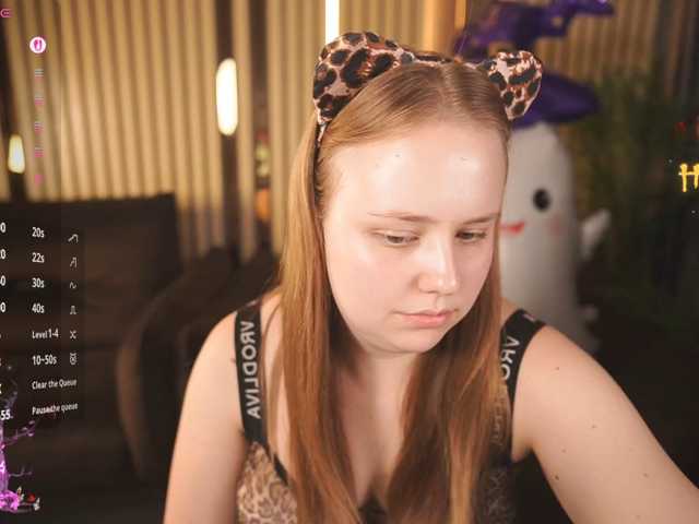 CrystallPaws live cam on BongaCams