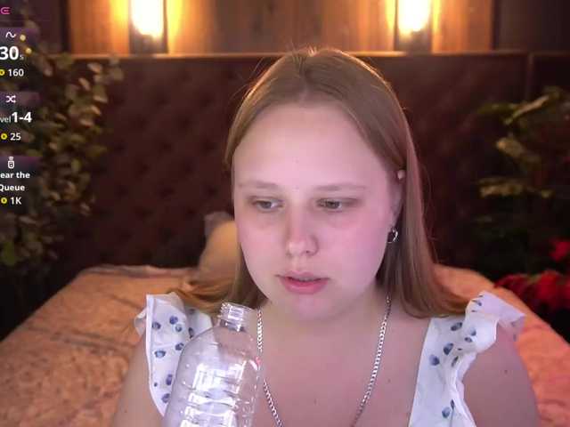 CrystallPaws live cam on BongaCams