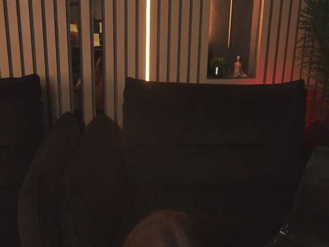 CrystallPaws live cam on BongaCams