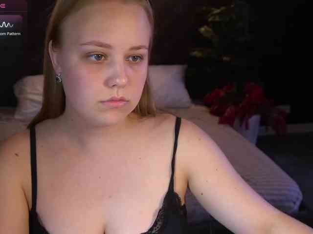 CrystallPaws webcam