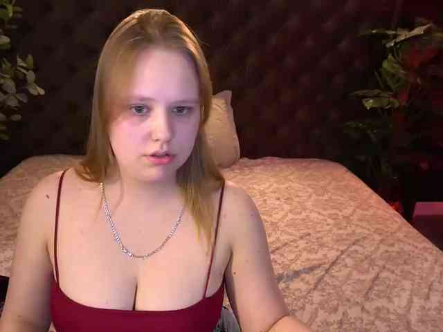 CrystallPaws webcam