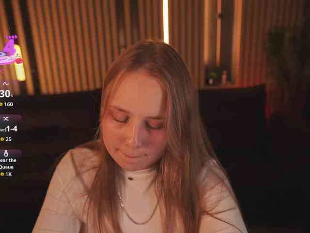 CrystallPaws webcam