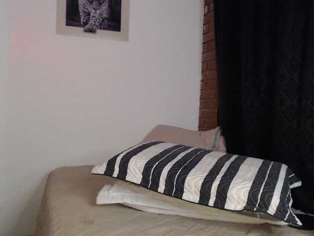 alicehorny live cam on BongaCams