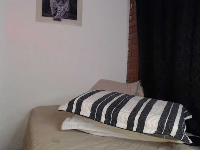 alicehorny live cam on BongaCams