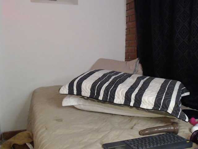 alicehorny live cam on BongaCams