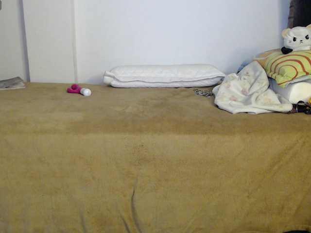 alicehorny's BongaCams show and profile