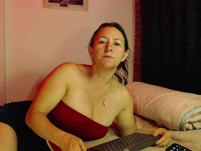 alicehorny webcam