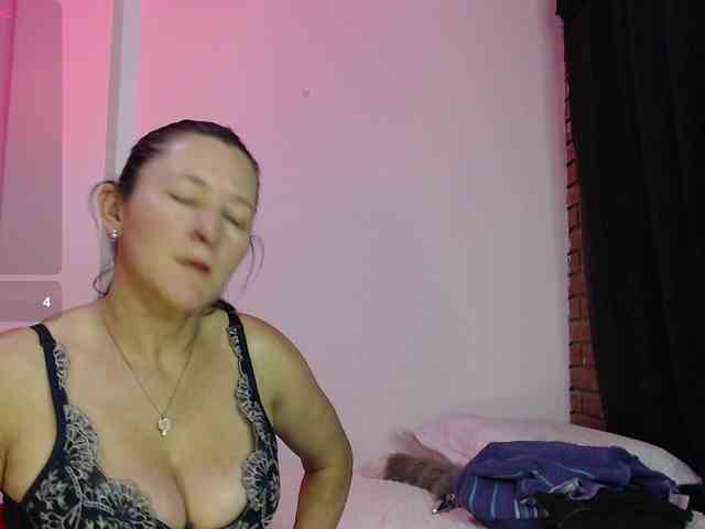 alicehorny alicehorny