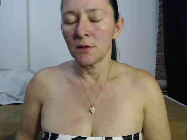 alicehorny webcam