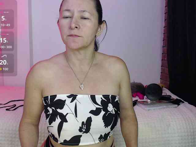 alicehorny webcam
