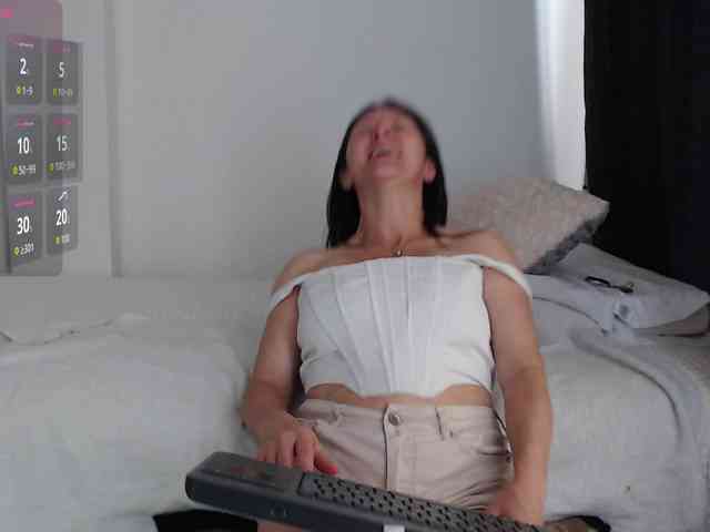 alicehorny webcam