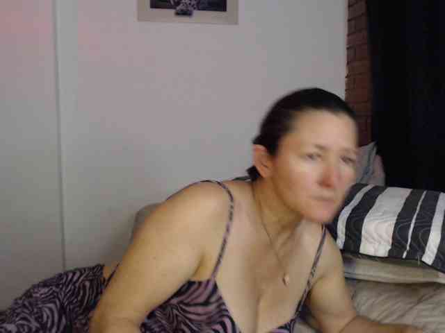 alicehorny webcam