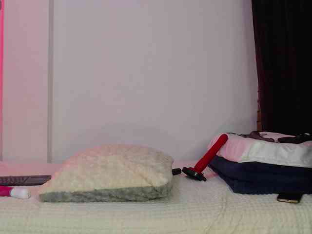alicehorny Live Webcam on BongaCams