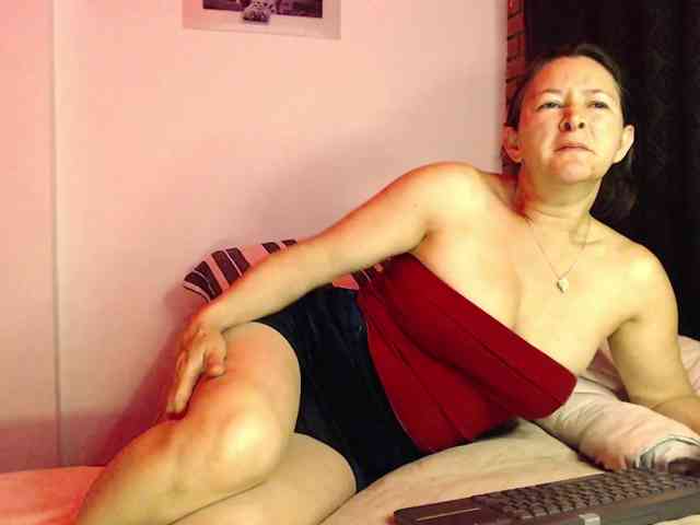 alicehorny webcam
