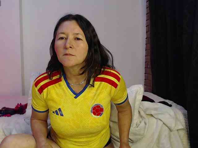 Modèle: alicehorny