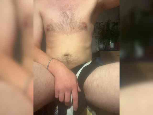 KisssMyDick