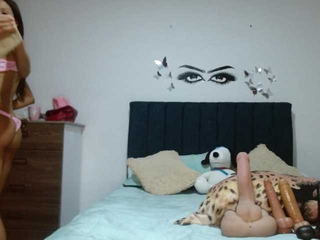 Keylertrue18 live cam on BongaCams