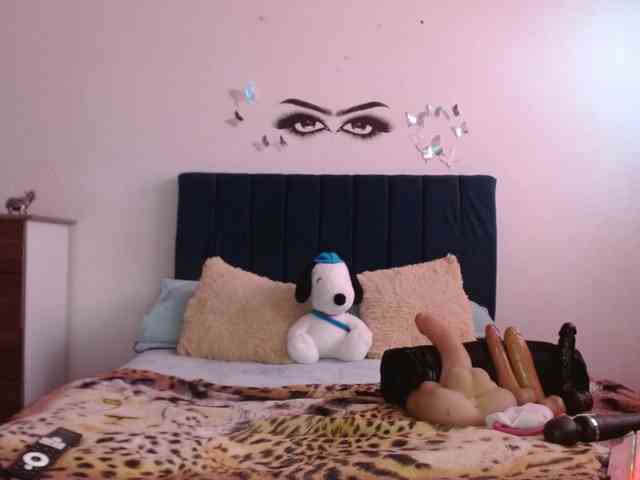 Keylertrue18 webcam