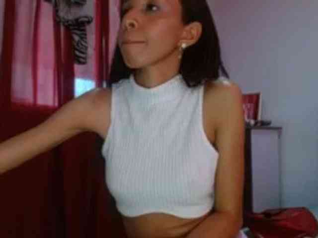 Keylertrue18 webcam
