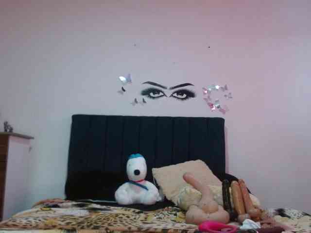 Keylertrue18 webcam