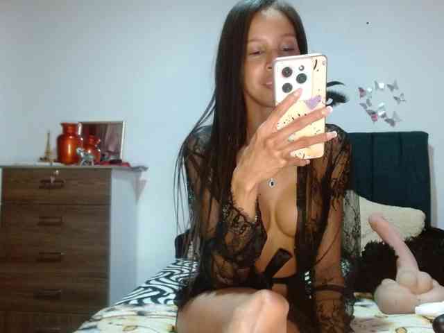 Keylertrue18 webcam