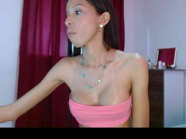 Keylertrue18 webcam