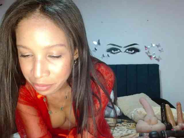 Keylertrue18 webcam