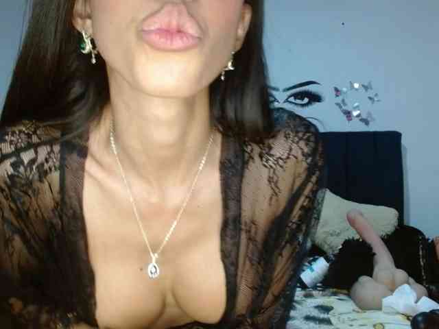 Keylertrue18 webcam