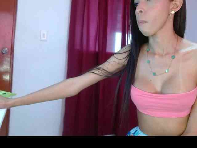 Keylertrue18 webcam