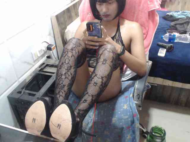 lockedsissy007