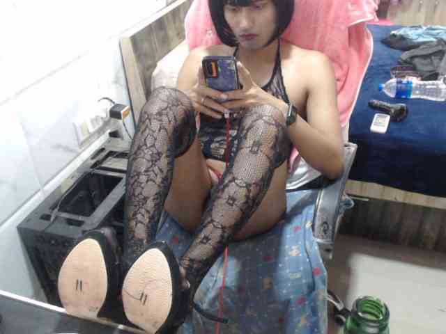lockedsissy007