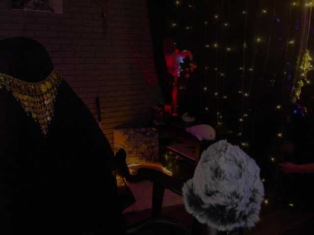 Li-Drago live webcam show