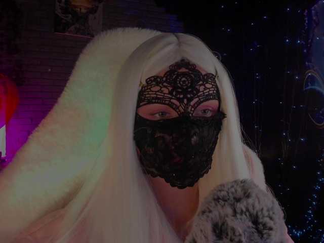 Li-Drago live webcam show